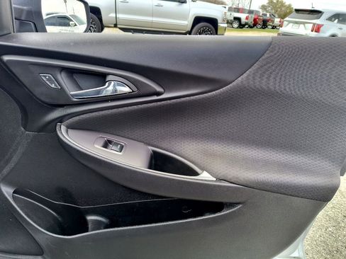 Used 2017 Chevrolet Malibu LS image 21