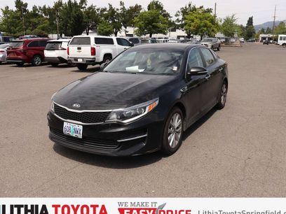 Used 2018 Kia Optima LX w/ 17" Alloy Wheels Package