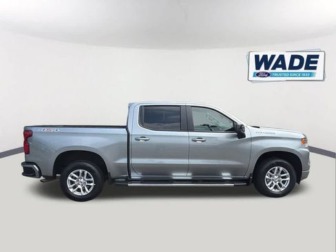 Used 2025 Chevrolet Silverado 1500 RST w/ LPO, Liner Protection Package AWD/4WD image 4