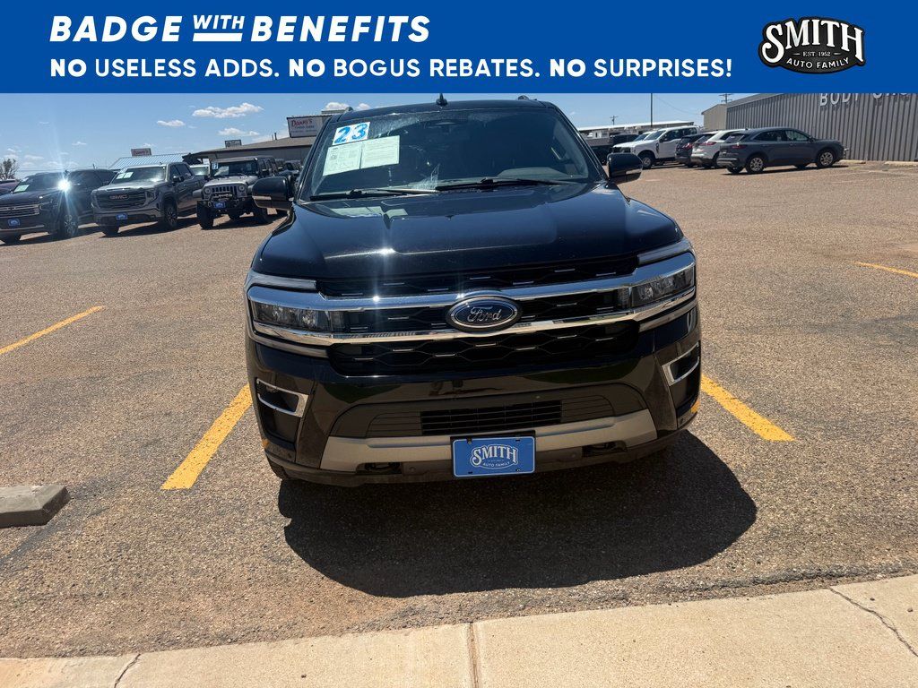 Used 2023 Ford Expedition Limited AWD/4WD image 11