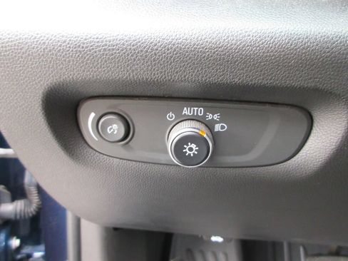 Certified 2023 Chevrolet Traverse LT AWD/4WD image 24