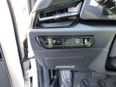 New 2026 Kia Niro LX FWD image 26