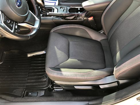 Used 2018 Subaru Impreza 2.0i Sport image 10