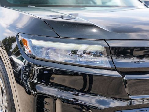 Used 2024 Honda Prologue Touring image 4