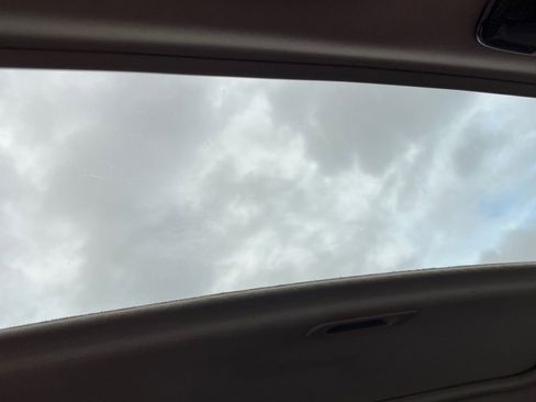 Used 2011 Subaru Outback 3.6R Limited w/ PWR Moonroof Pkg image 16