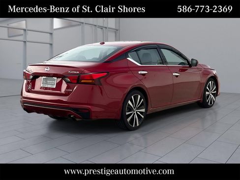 Used 2020 Nissan Altima 2.0 Platinum FWD image 6