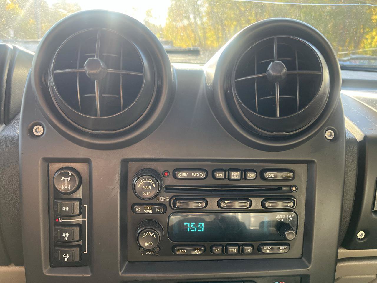 Used 2007 HUMMER H2 AWD/4WD image 10