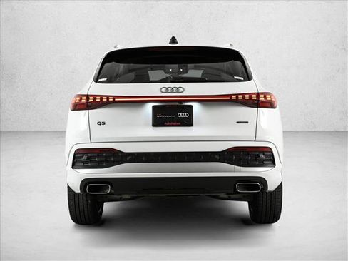 Certified 2025 Audi Q5 Premium w/ Convenience Package AWD/4WD image 7