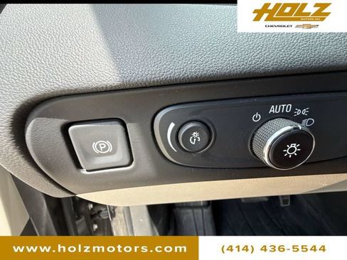 Certified 2021 Buick Enclave Premium w/ Experience Buick Package AWD/4WD image 18