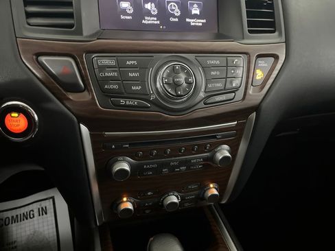 Used 2018 Nissan Pathfinder Platinum image 74