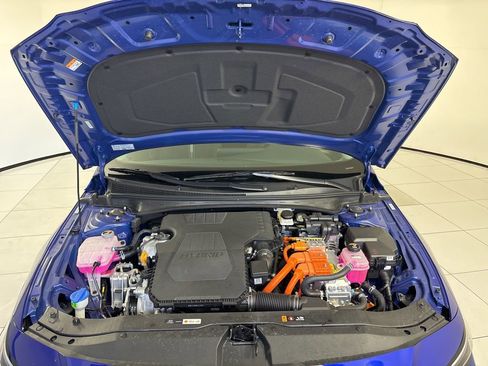 New 2025 Hyundai Elantra Hybrid FWD image 11