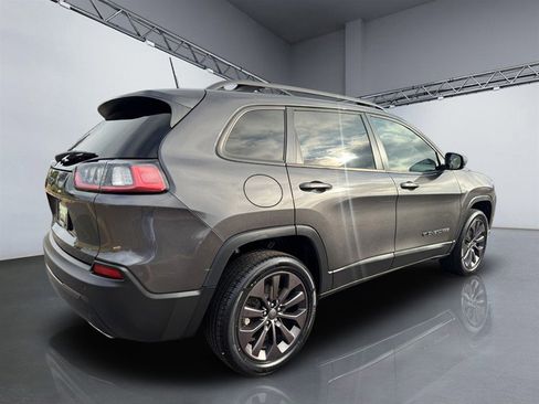 Used 2021 Jeep Cherokee Latitude Lux 80th Anniv w/ Quick Order Package 26U 80TH image 7