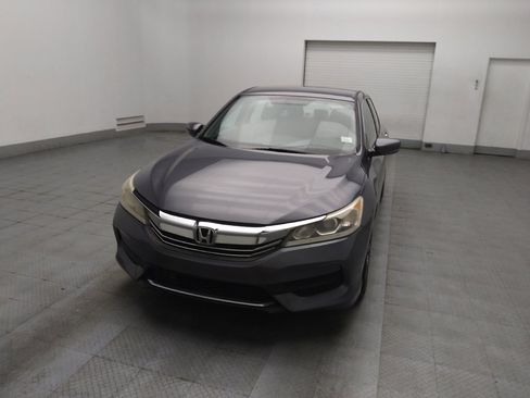 Used 2017 Honda Accord LX image 15