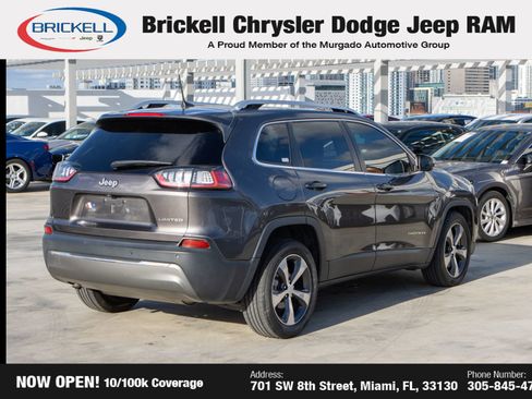 Used 2019 Jeep Cherokee Limited image 5