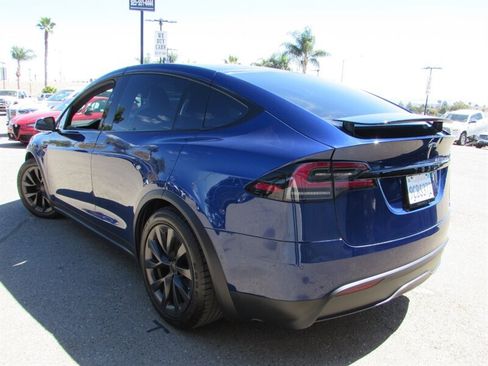 Used 2022 Tesla Model X Plaid AWD/4WD image 5