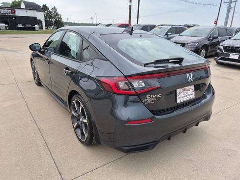 Used 2025 Honda Civic Sport Touring image 7