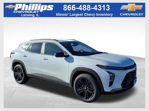 New 2026 Chevrolet Trax ACTIV image 1