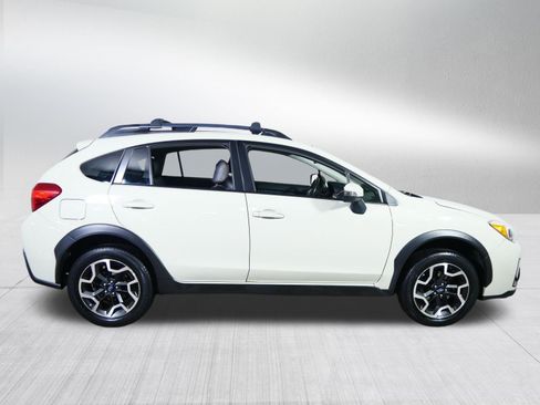 Used 2017 Subaru Crosstrek 2.0i Limited AWD/4WD image 8