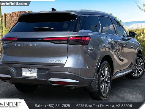 Used 2026 INFINITI QX60 Luxe w/ Cargo Package FWD image 2