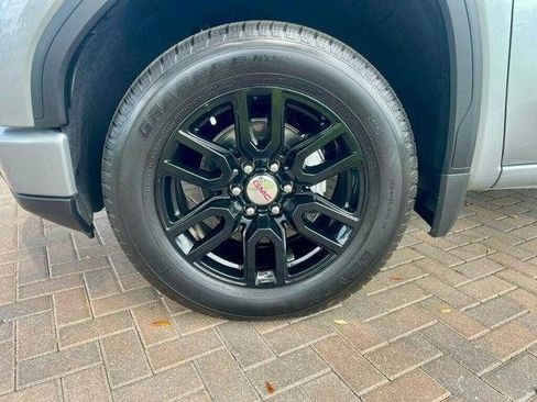 Used 2024 GMC Sierra 1500 Pro w/ Graphite Edition image 10