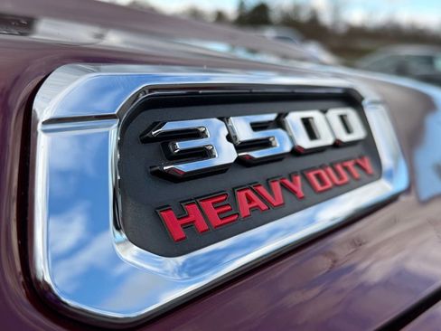Used 2019 RAM 3500 Laramie AWD/4WD image 9
