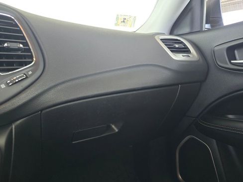 Used 2021 Jeep Compass Sport image 23