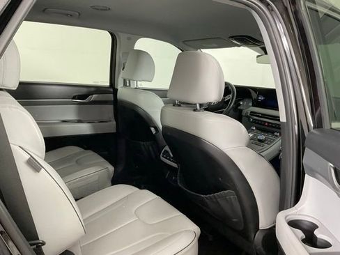 Used 2024 Hyundai Palisade SEL image 18