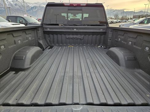 Used 2020 GMC Sierra 3500 AT4 w/ AT4 Premium Package image 31