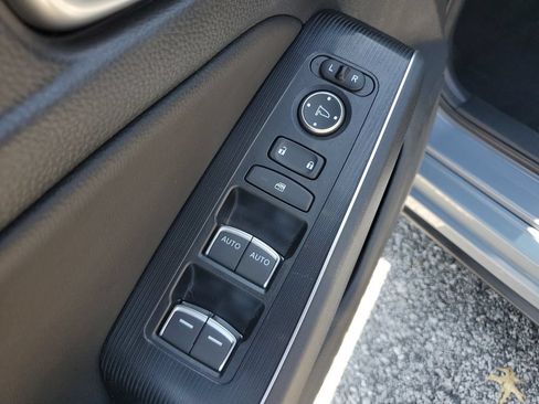 Used 2023 Honda Civic Sport Touring image 19