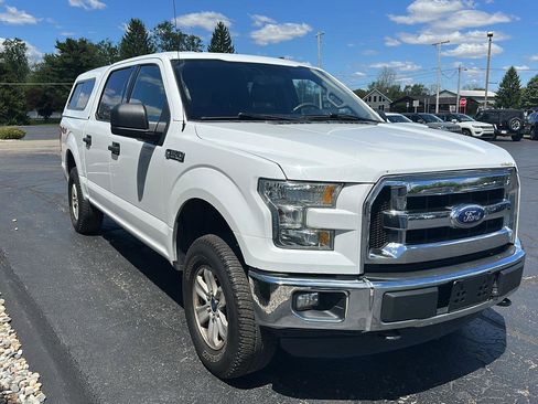 Used 2016 Ford F150 XLT w/ Trailer Tow Package AWD/4WD image 3