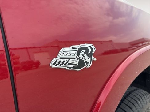 New 2026 RAM 1500 4x4 Crew Cab image 16