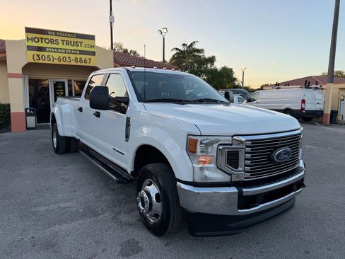 Used 2021 Ford F350 XL w/ STX Appearance Package image 9