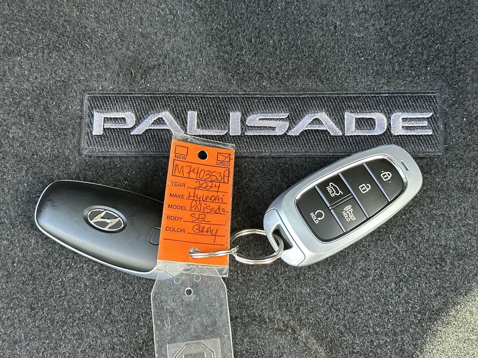 Used 2024 Hyundai Palisade SEL FWD image 25