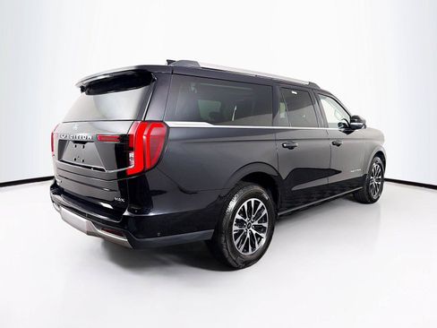 Used 2025 Ford Expedition Max Platinum AWD/4WD image 11