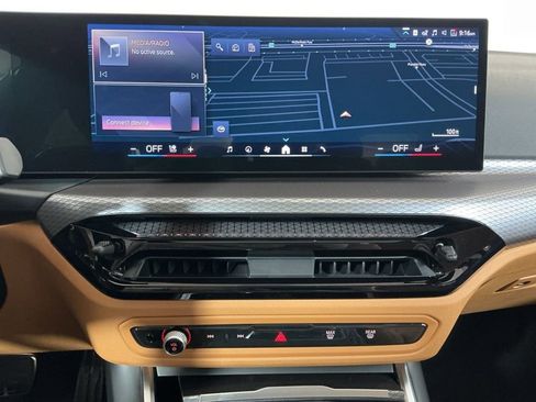 New 2026 BMW 330i Sedan w/ M Sport Package image 12