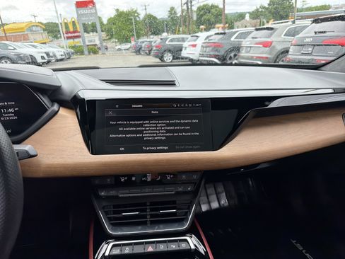 Certified 2024 Audi e-tron GT Prestige w/ Prestige Package AWD/4WD image 9