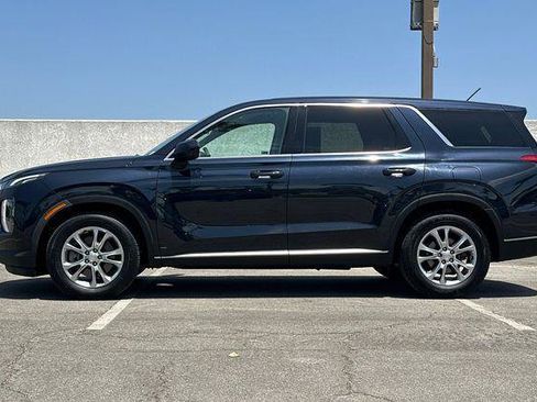 Used 2021 Hyundai Palisade SE FWD image 7