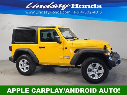 Used 2020 Jeep Wrangler Sport AWD/4WD image 3