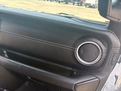 Used 2023 Jeep Wrangler Sahara w/ Cold Weather Group image 45