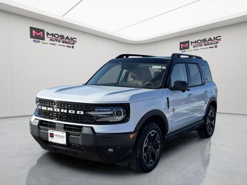 New 2025 Ford Bronco Sport Outer Banks w/ Outer Banks Tech Package+ image 3