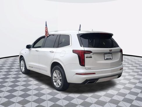 Used 2024 Cadillac XT6 Luxury AWD/4WD image 5