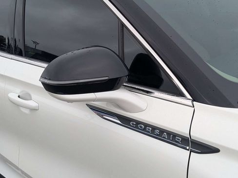 Used 2026 Lincoln Corsair Premiere FWD image 10