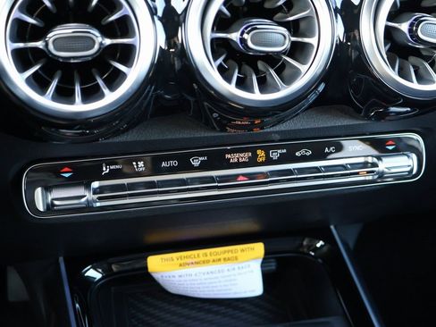 New 2026 Mercedes-Benz GLB 250 4MATIC image 26