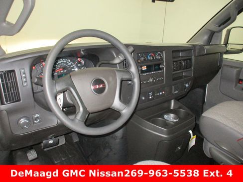 New 2025 GMC Savana 3500 image 16