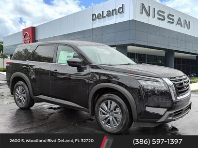New 2025 Nissan Pathfinder S
