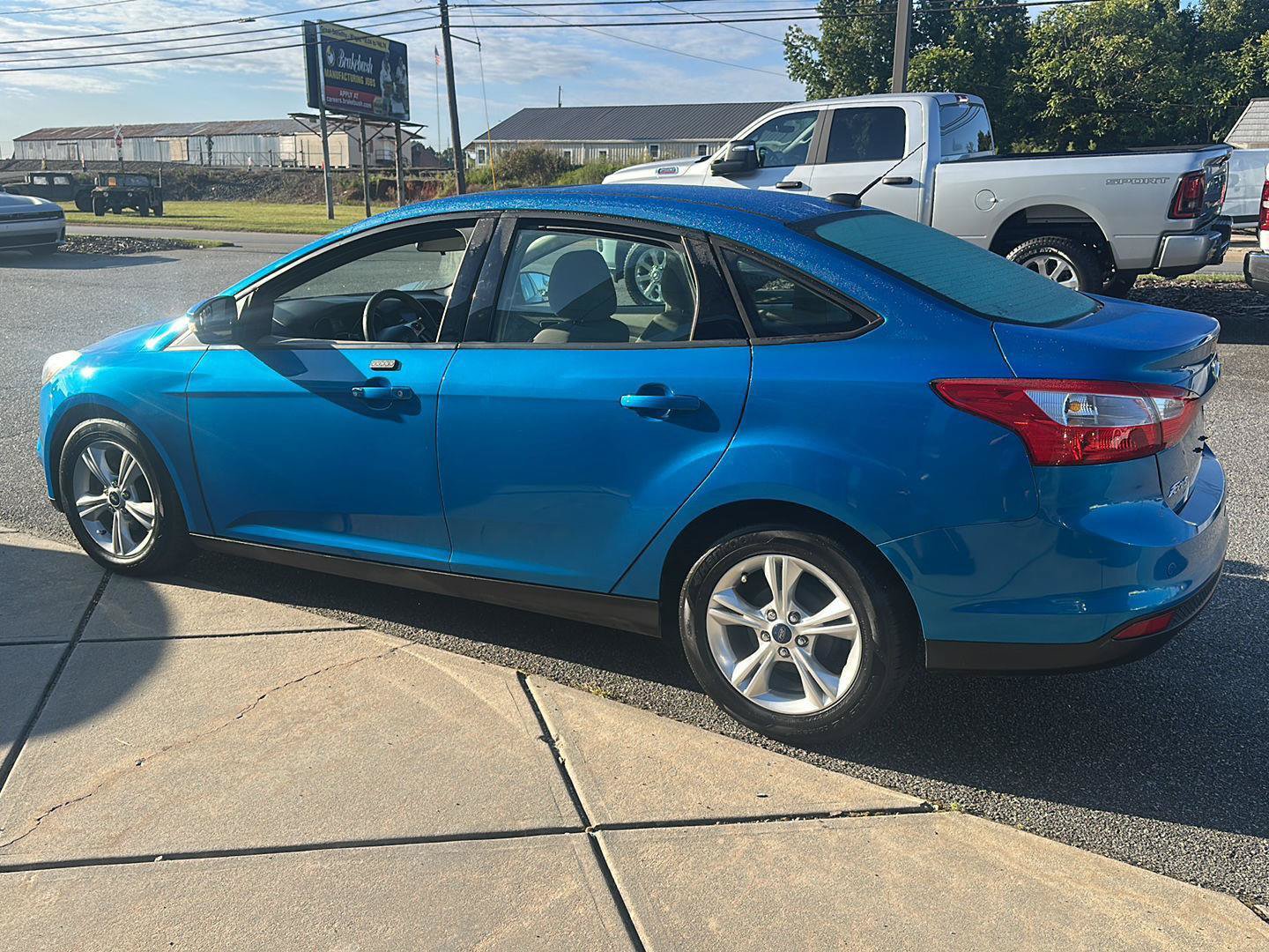 Used 2014 Ford Focus SE FWD image 8