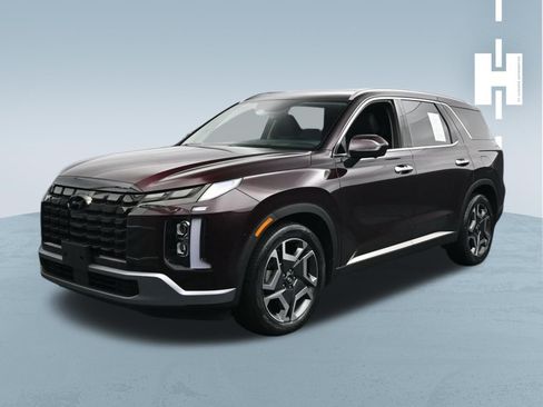 Used 2023 Hyundai Palisade Limited AWD/4WD image 3