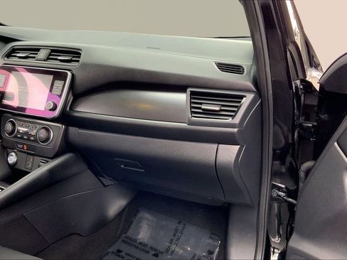 Used 2021 Nissan Leaf S w/ S Charge Package image 18