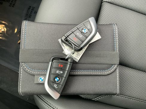 Used 2024 BMW X3 xDrive30i w/ Premium Package image 34