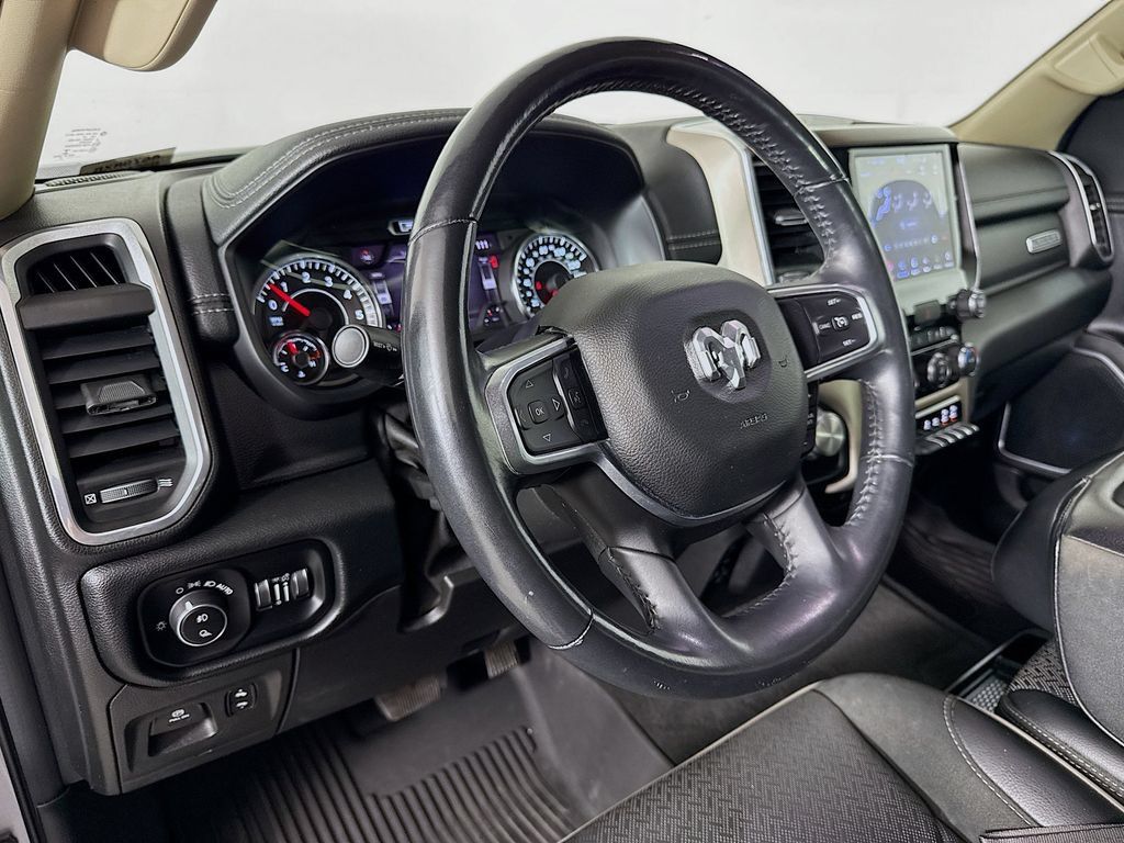 Used 2021 RAM 1500 Laramie RWD image 9